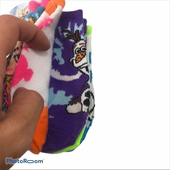 Brand new Pack‎ of 5 Pairs of Girls Frozen Socks - Picture 4 of 8